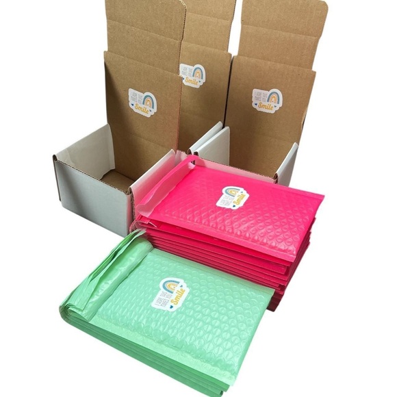 🎄3 for $23🎄 Christmas Light Decorated Raccoon Dangle Earrings - Picture 3 of 3